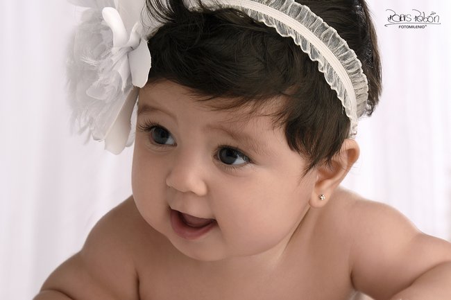 fotos-bebe-angel-niña-fotografia-especializada-de-bebes-en-cucuta-bucaramanga-fotomilenio